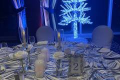 sophisticated-led-christmas-tree-table-decor-roses-casino-lac-leamy-salon-royal-23