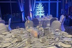 sophisticated-led-christmas-tree-table-decor-roses-casino-lac-leamy-salon-royal-3
