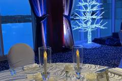 sophisticated-led-christmas-tree-table-decor-roses-casino-lac-leamy-salon-royal-32