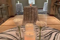 sophisticated-led-christmas-tree-table-decor-roses-casino-lac-leamy-salon-royal-34