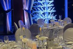 sophisticated-led-christmas-tree-table-decor-roses-casino-lac-leamy-salon-royal-4