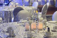 sophisticated-led-christmas-tree-table-decor-roses-casino-lac-leamy-salon-royal-7