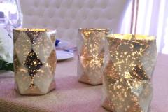 castle-wedding-decor-charger-plates-lavish-setup-fairmont-chateau-laurier-22