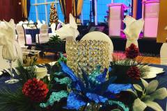 classic-christmas-party-decor-crystals-centrepieces-casino-lac-leamy-1