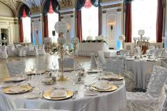 Glam-castle-wedding-decor-sophisticated-fairmont-chateau-laurier-11