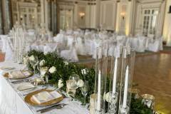 Glam-castle-wedding-decor-sophisticated-fairmont-chateau-laurier-17