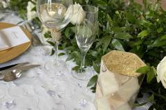 Glam-castle-wedding-decor-sophisticated-fairmont-chateau-laurier-23