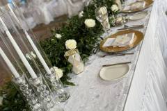 Glam-castle-wedding-decor-sophisticated-fairmont-chateau-laurier-9