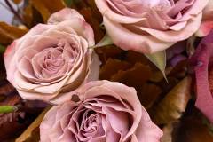 autumn-fall-flowers-wedding-table-candles-centerpieces-hilton-lac-leamy-30