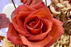 autumn-fall-flowers-wedding-table-candles-centerpieces-hilton-lac-leamy-33