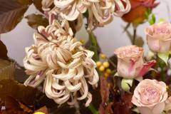 autumn-fall-flowers-wedding-table-candles-centerpieces-hilton-lac-leamy-7