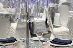 winter-wonderland-wedding-decor-silver-white-blue-holiday-inn-ottawa-east-9