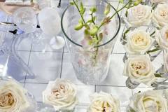 White-wedding-decor-classic-style-hilton-lac-leamy-14
