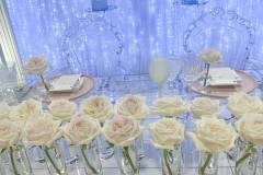 White-wedding-decor-classic-style-hilton-lac-leamy-43