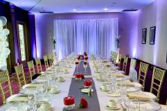 minimalist-red-rose-intimate-wedding-decor-centerpiece-hilton-lac-leamy-30