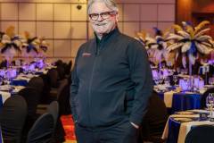 viva-las-vegas-decor-ostrich-feathers-hilton-lac-leamy-41