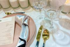 floral-arch-chandeliere-crystal-florist-hilton-lac-leamy-4