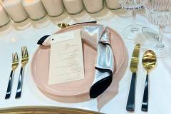 floral-arch-chandeliere-crystal-florist-hilton-lac-leamy-5